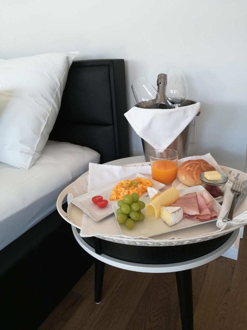 Gapsite Hotel Грац Екстериор снимка